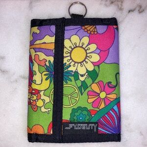 EUC Fydelity Retro Wallet Trifold with Keychain Loop 70s inspired colorful print